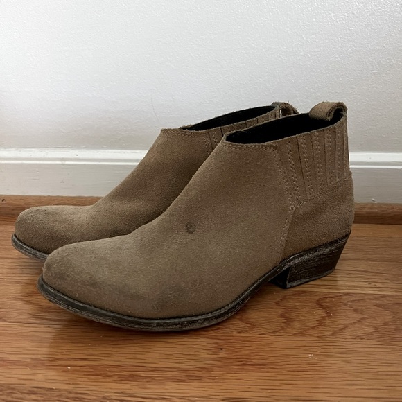 Jeffrey Campbell Rumble Suede Leather Western Booties – Size 6